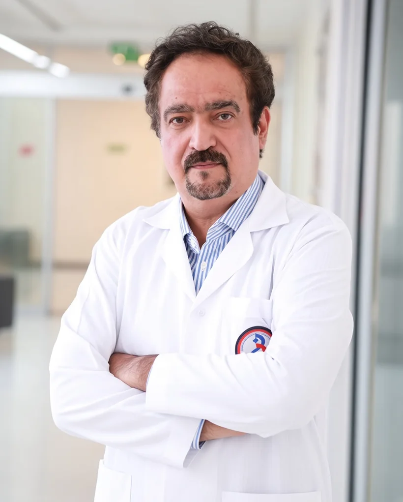 دکتر محمود شیستری